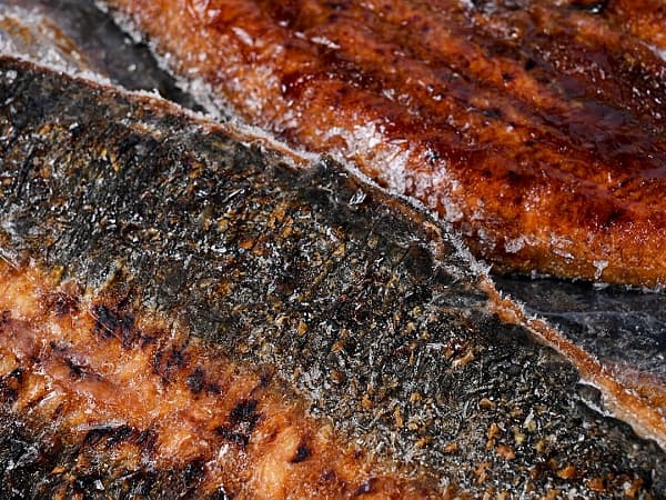 Угорь жареный филе 530-710г в тех соусе, Китай