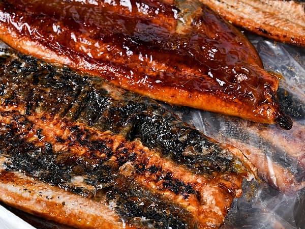 Угорь жареный филе 320-450г в тех соусе, Китай